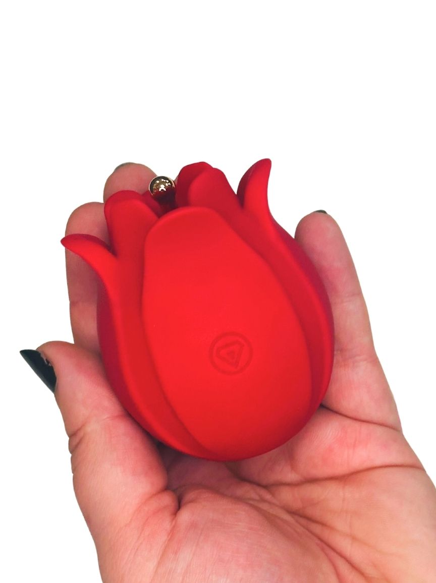 Rosey Vibe Plus : Rose Red